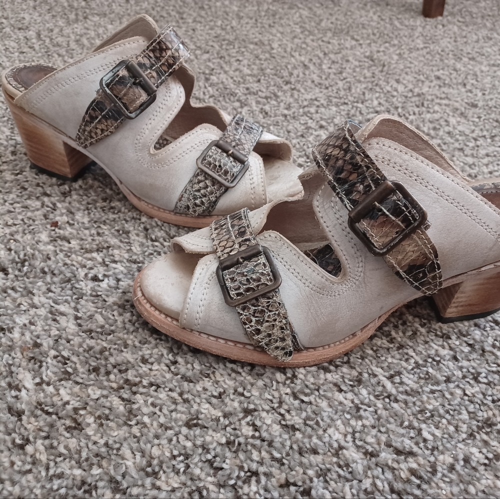 Freebird heeled sandals size 8